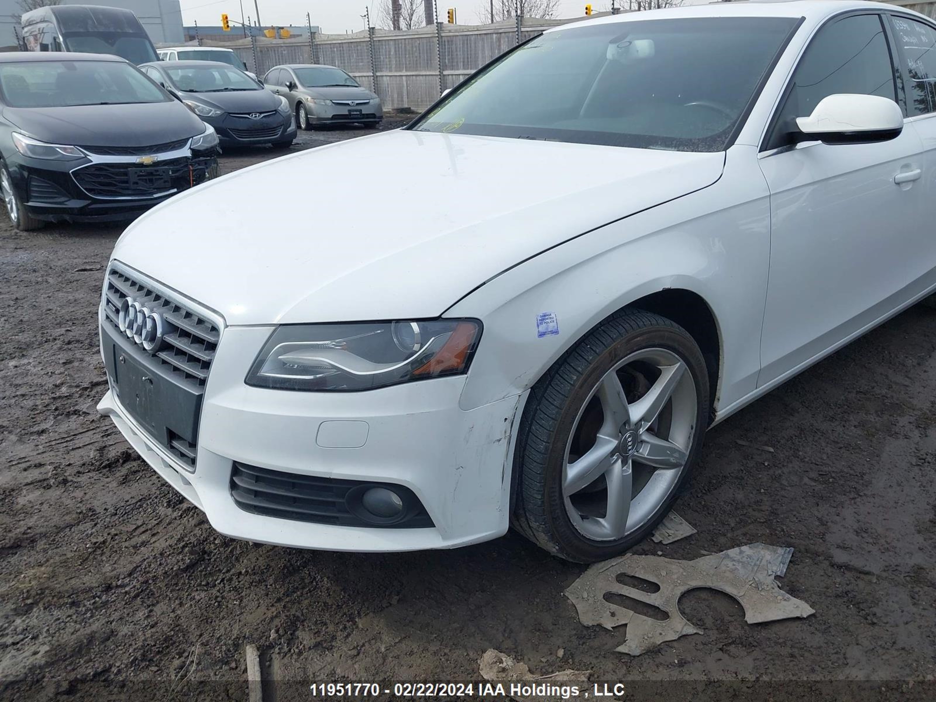 Photo 5 VIN: WAUFFCFL9BN023873 - AUDI A4 