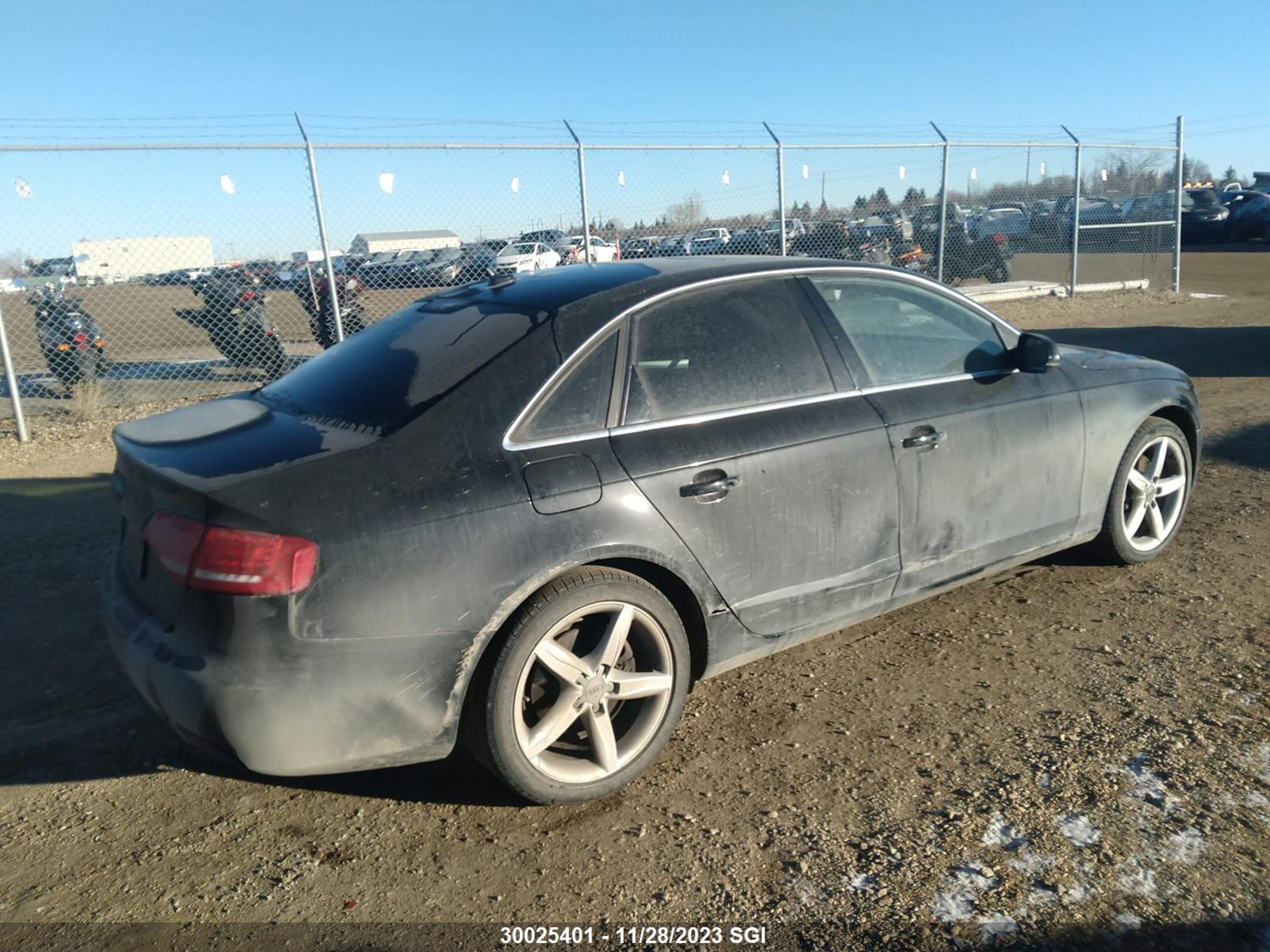 Photo 3 VIN: WAUFFCFLXBN047115 - AUDI A4 