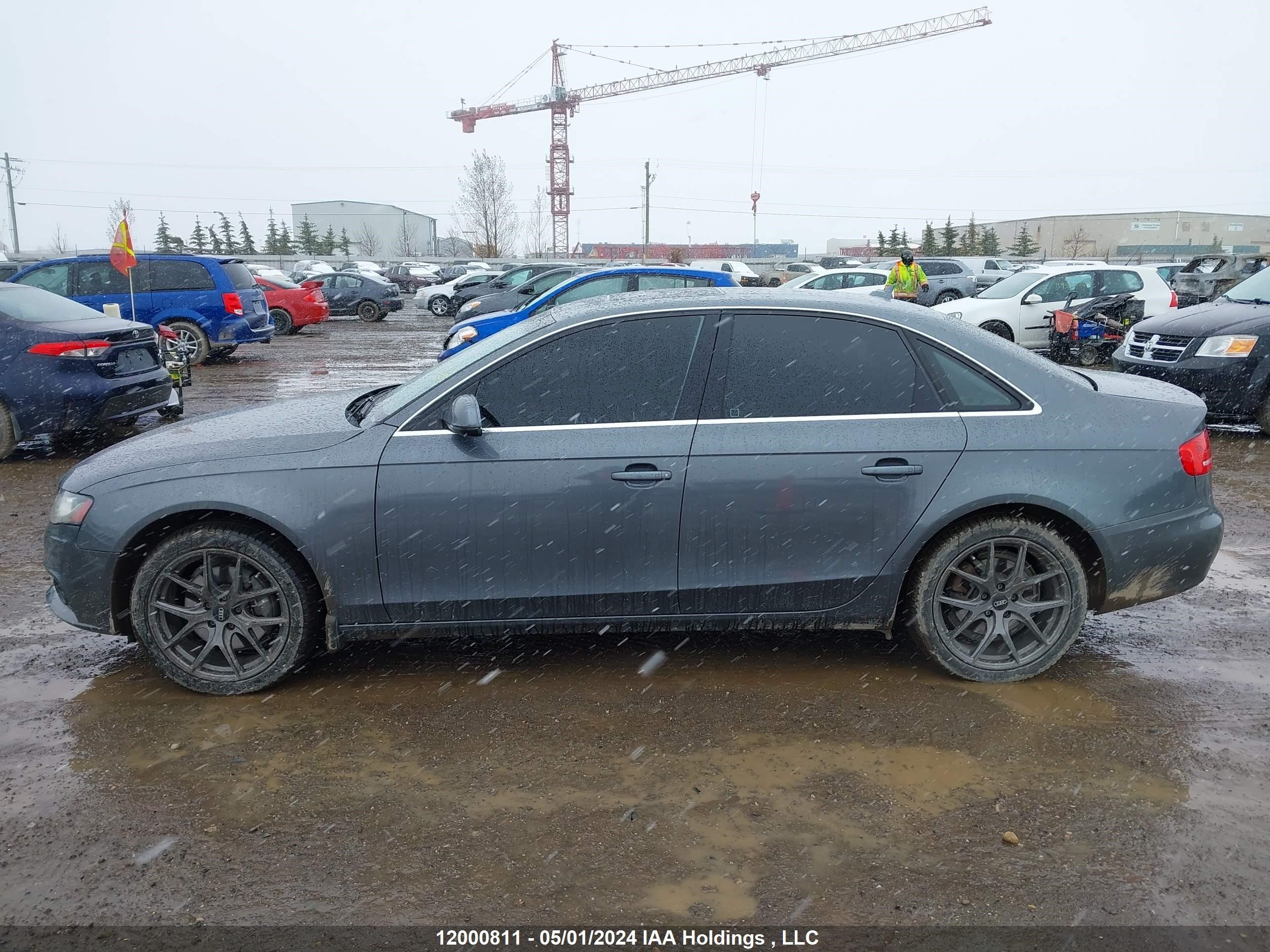 Photo 13 VIN: WAUFFCFLXCN008414 - AUDI A4 