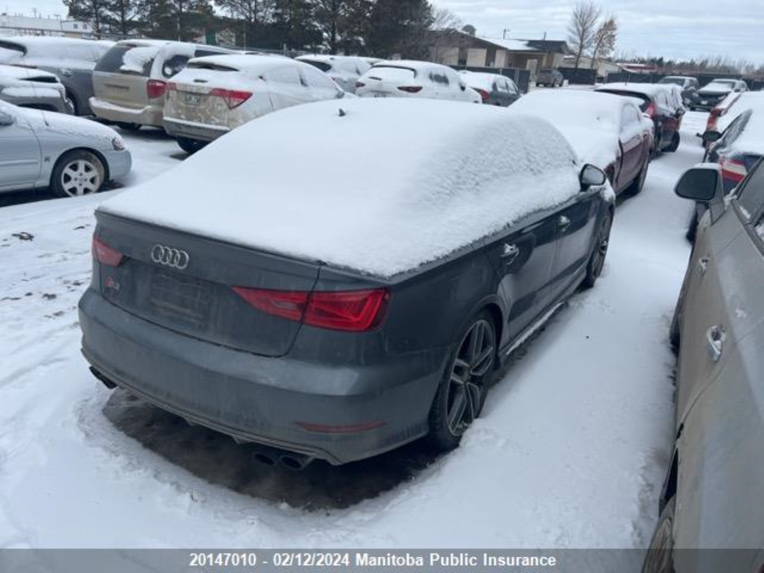 Photo 3 VIN: WAUFFRFF8F1094086 - AUDI S3 