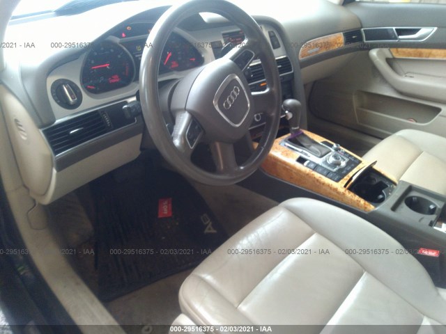 Photo 4 VIN: WAUFGAFB1AN083430 - AUDI A6 