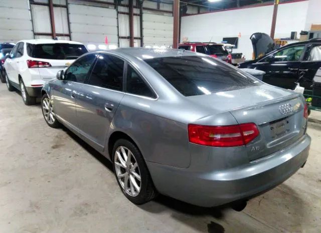 Photo 2 VIN: WAUFGAFB4AN073877 - AUDI A6 