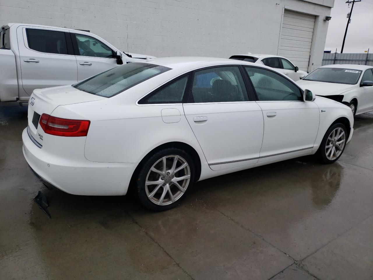 Photo 2 VIN: WAUFGAFB6BN011494 - AUDI A6 