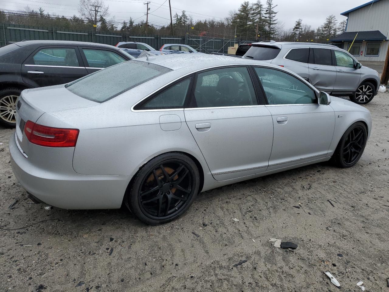 Photo 2 VIN: WAUFGAFB7AN024379 - AUDI A6 