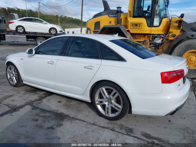 Photo 2 VIN: WAUFGAFC0FN019928 - AUDI A6 