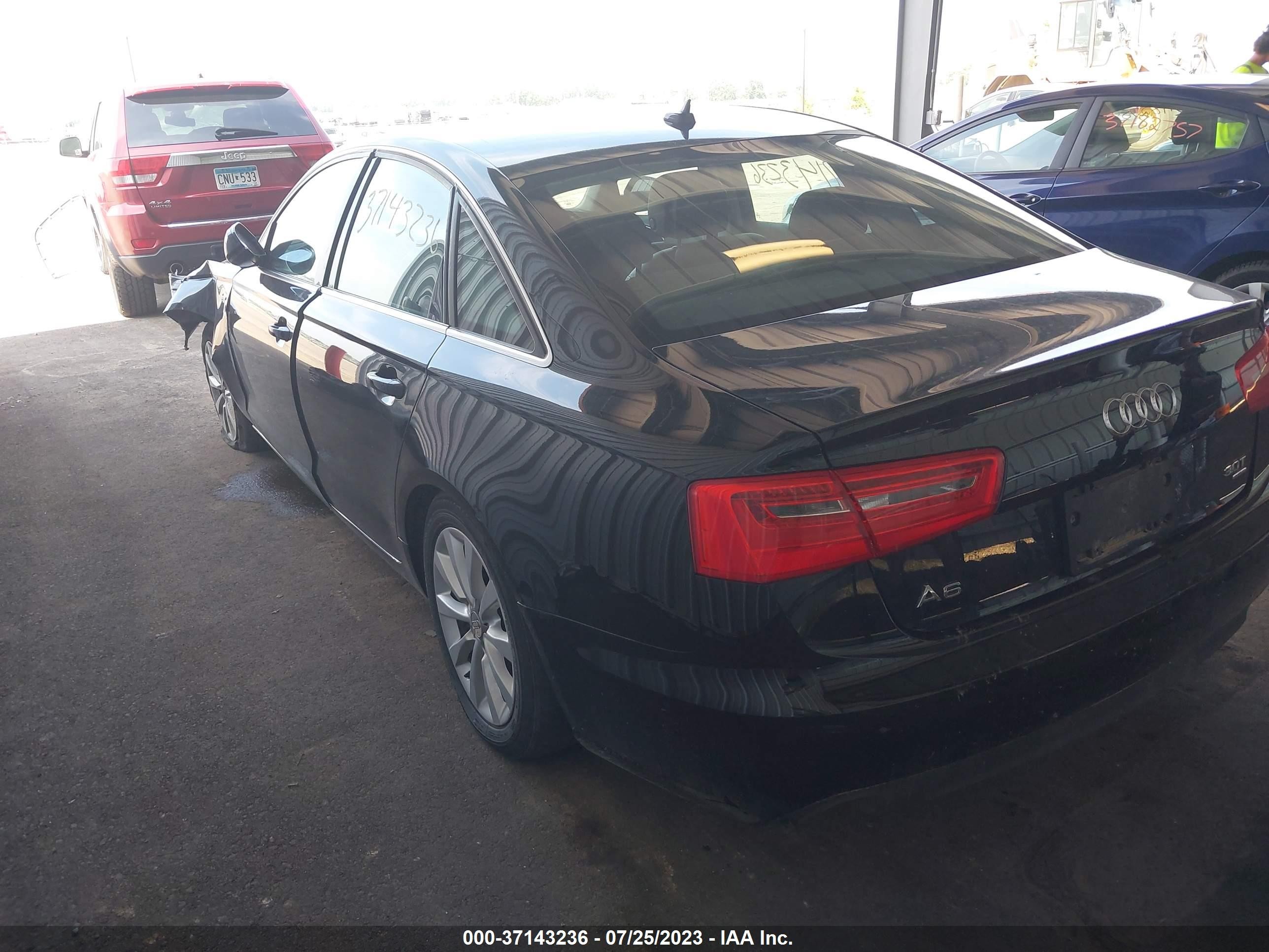 Photo 2 VIN: WAUFGAFC2DN034105 - AUDI A6 