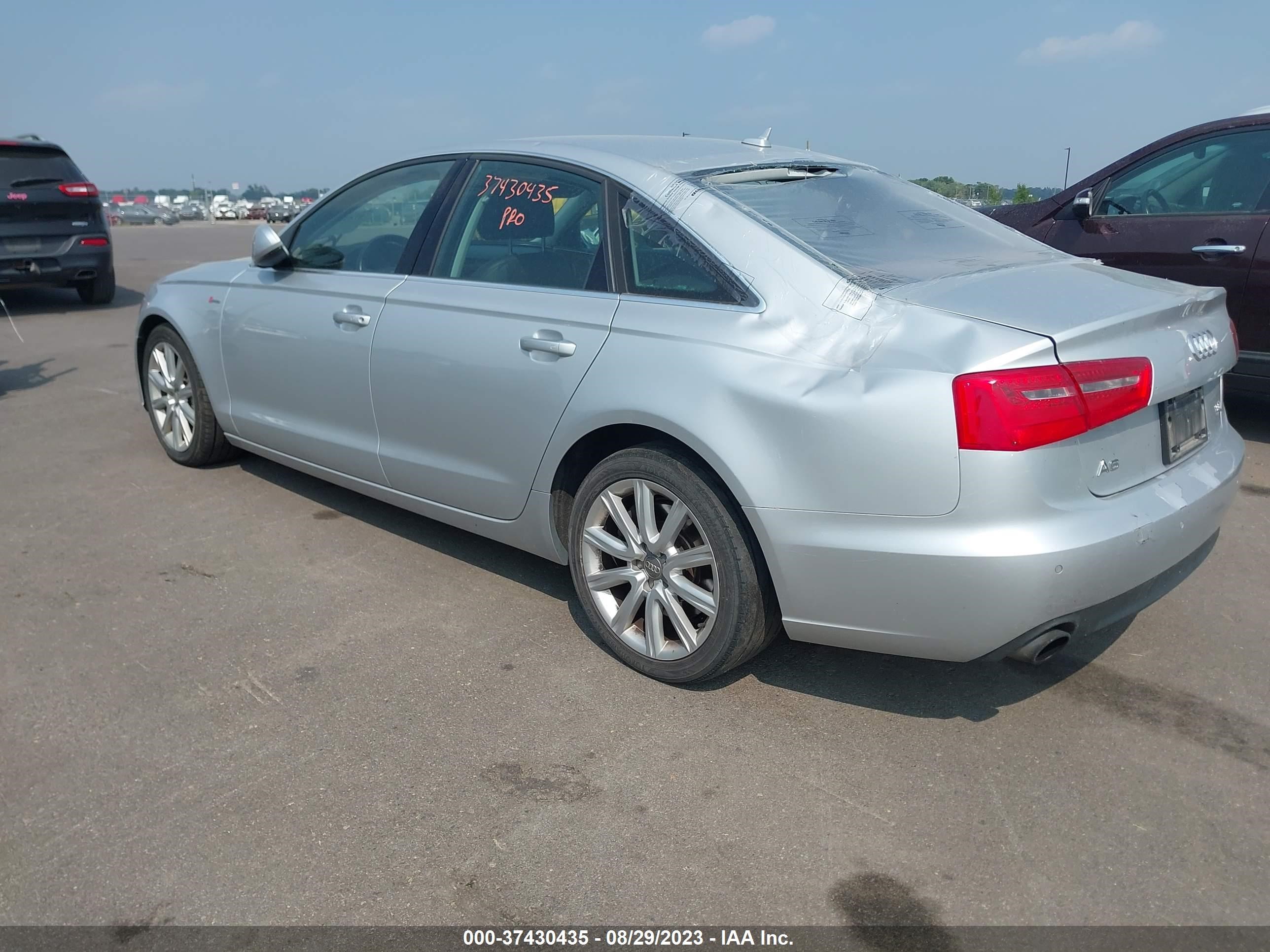 Photo 2 VIN: WAUFGAFC4EN044247 - AUDI A6 