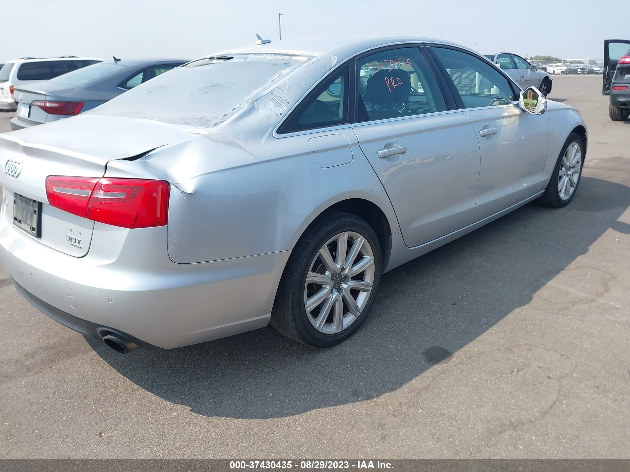 Photo 3 VIN: WAUFGAFC4EN044247 - AUDI A6 