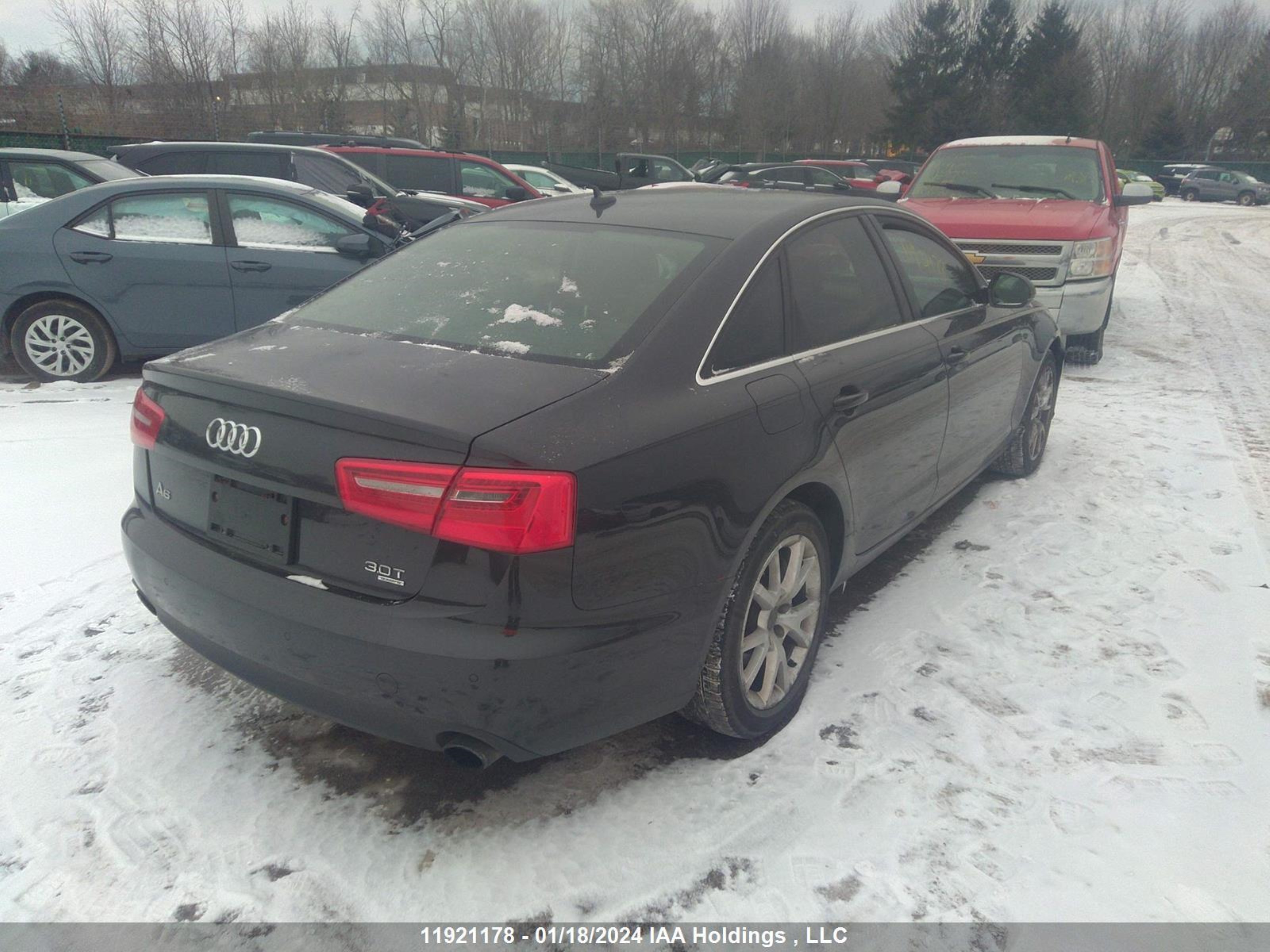 Photo 3 VIN: WAUFGCFC0CN167293 - AUDI A6 