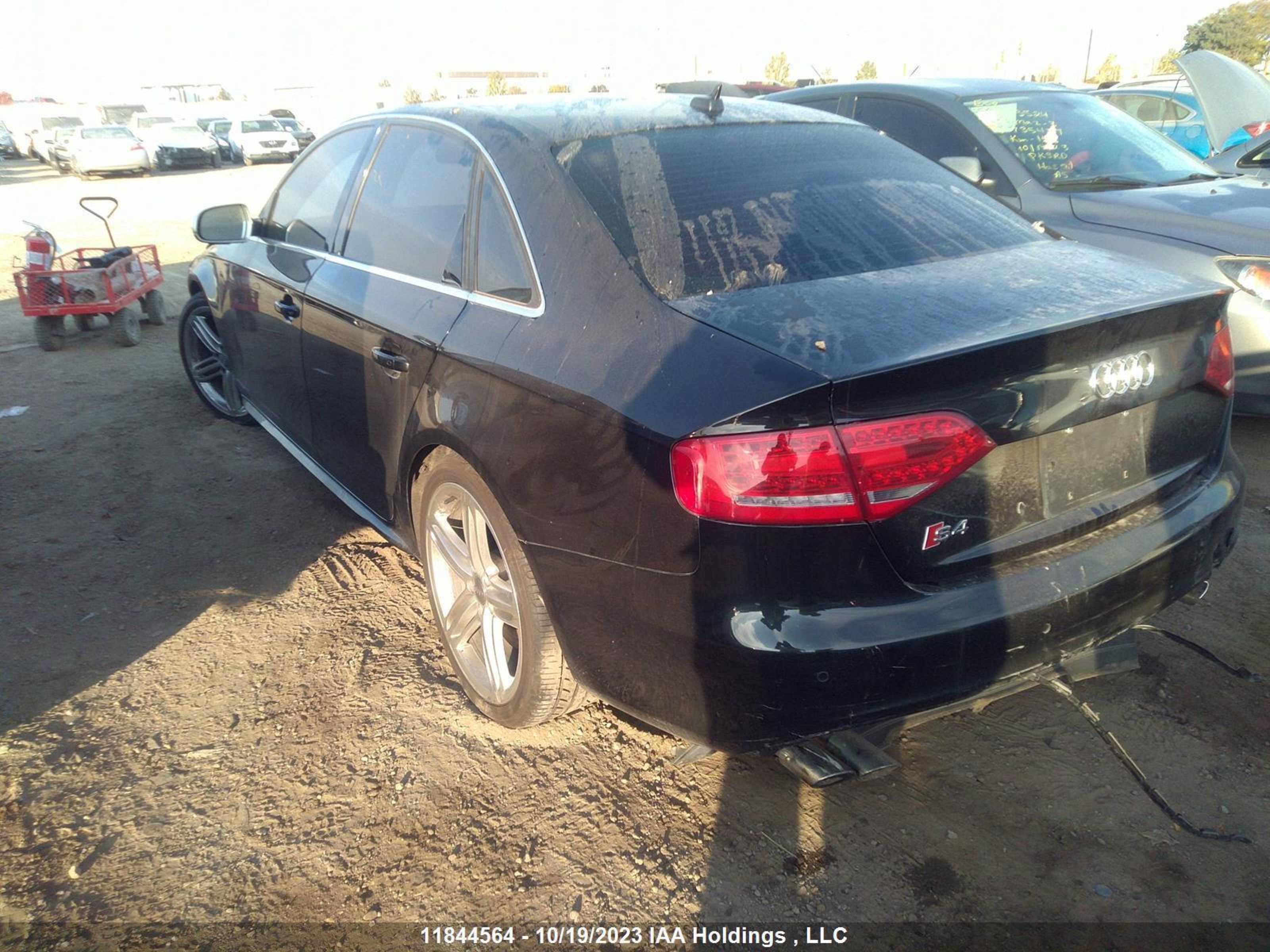 Photo 2 VIN: WAUFGCFL0AA180887 - AUDI S4 