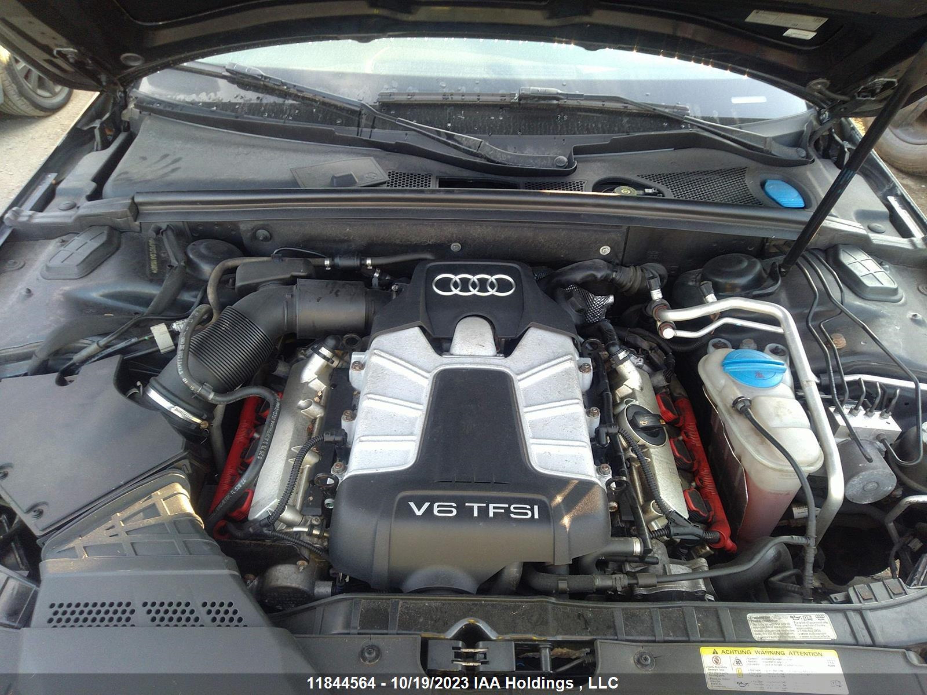 Photo 9 VIN: WAUFGCFL0AA180887 - AUDI S4 