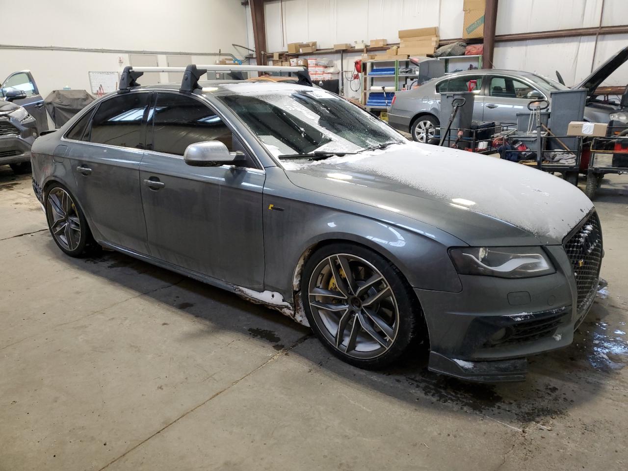 Photo 3 VIN: WAUFGCFL3CA070239 - AUDI RS4 