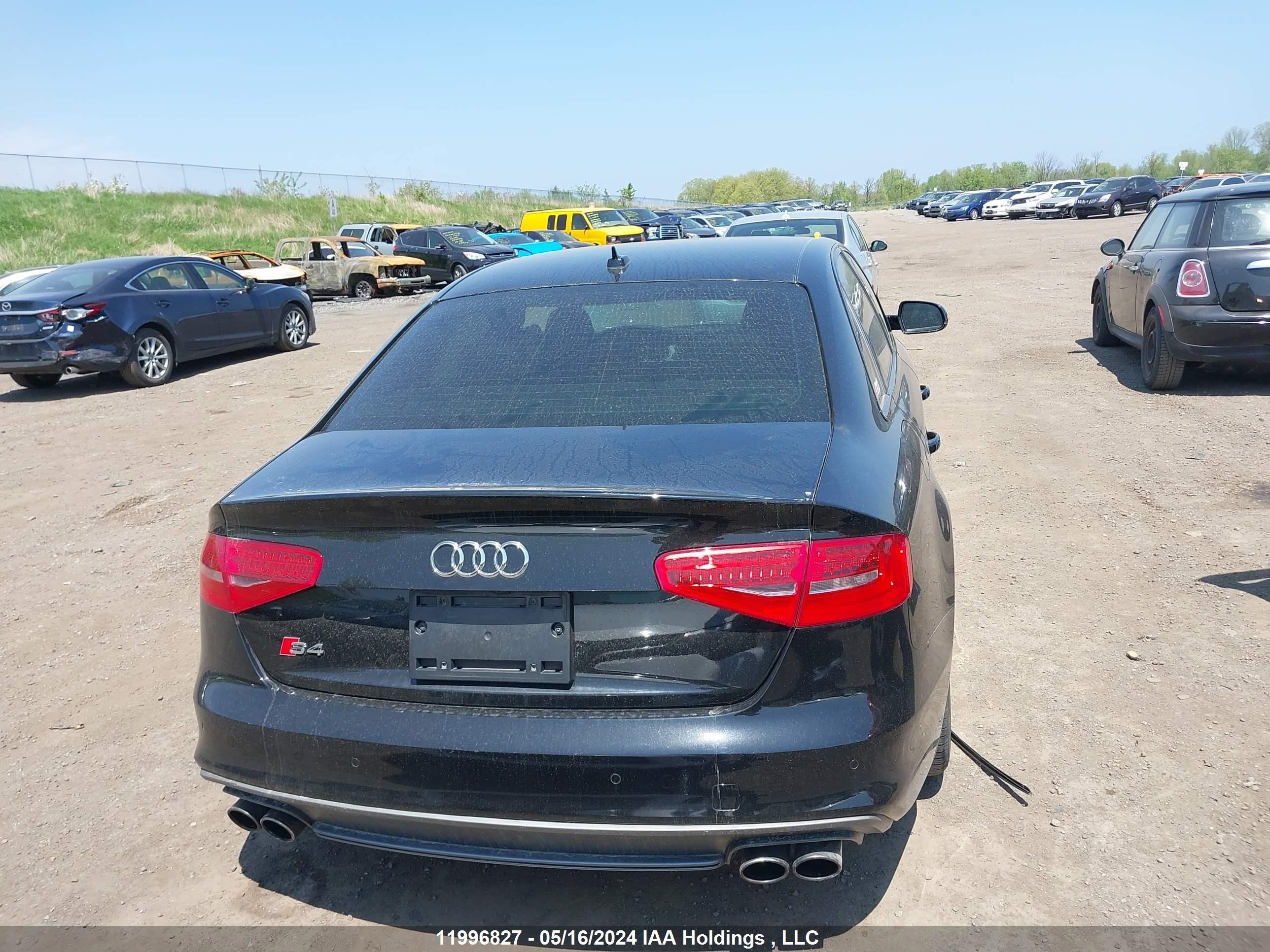 Photo 15 VIN: WAUFGCFL3FA007548 - AUDI S4 