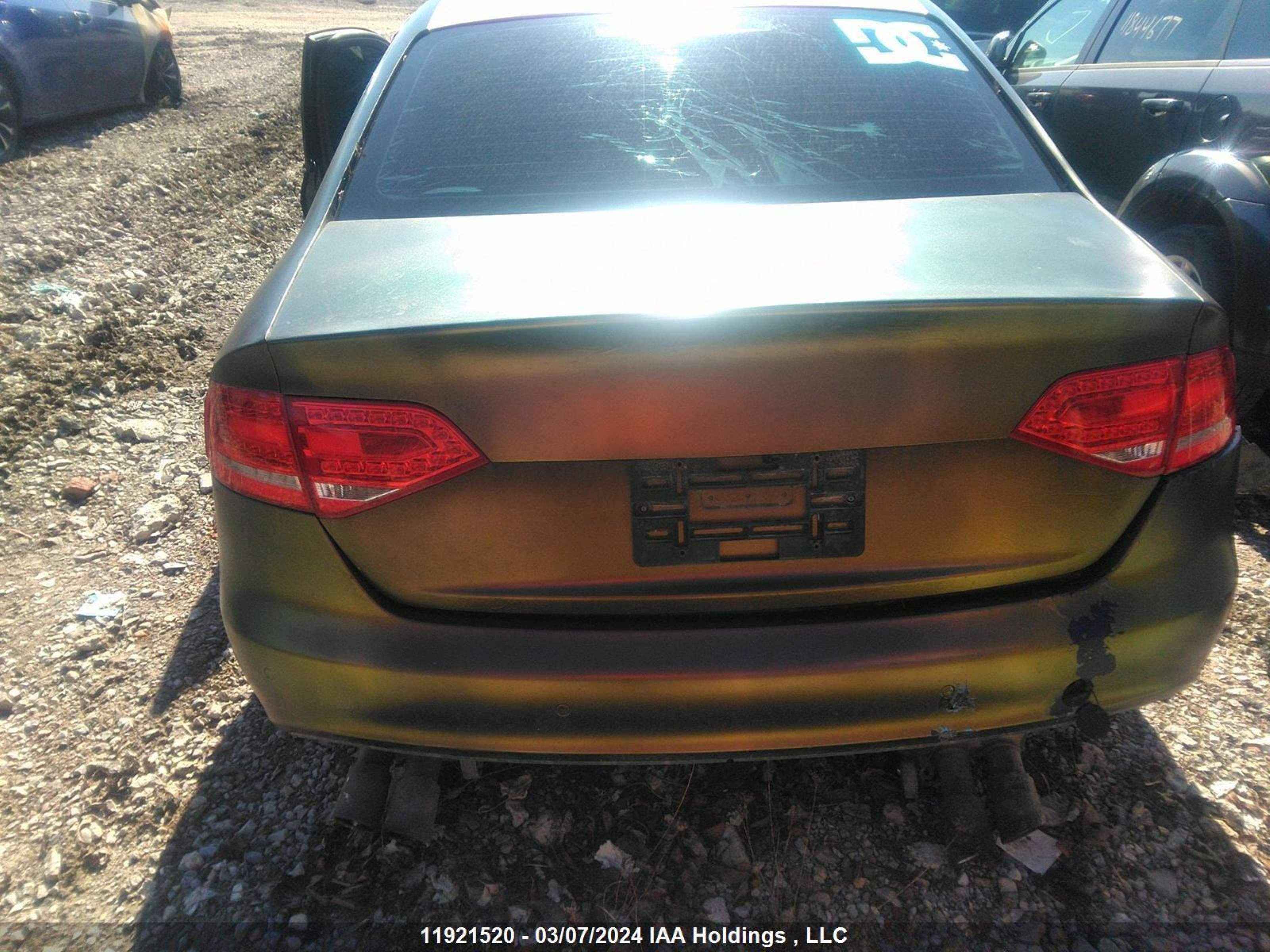 Photo 14 VIN: WAUFGCFL8BA014313 - AUDI S4 