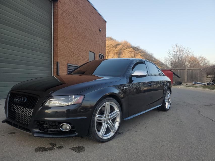 Photo 1 VIN: WAUFGCFL8BA131101 - AUDI S4 PREMIUM 