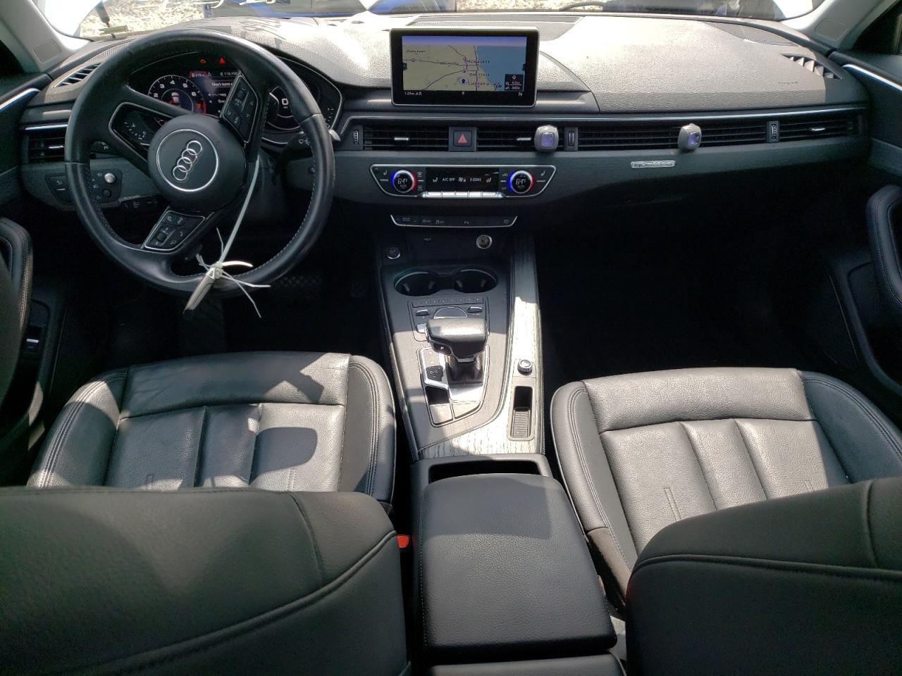 Photo 7 VIN: WAUFNAF47JA157254 - AUDI A4 