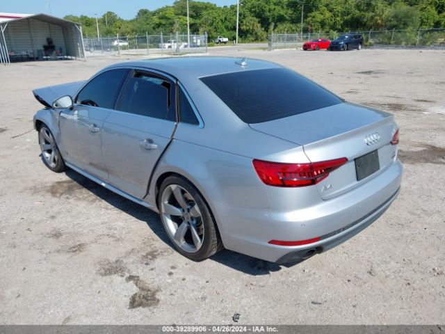 Photo 2 VIN: WAUFNAF4XHN042828 - AUDI A4 