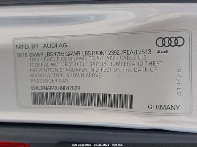 Photo 8 VIN: WAUFNAF4XHN042828 - AUDI A4 