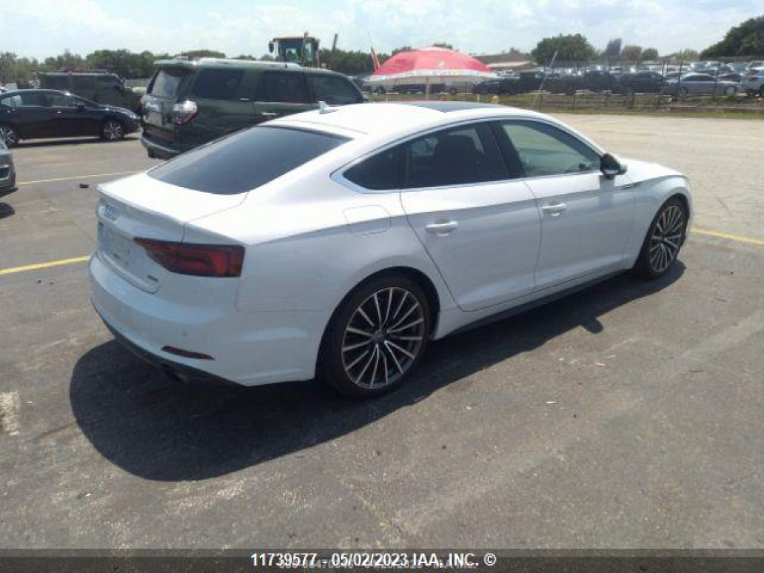 Photo 5 VIN: WAUFNCF50KA038838 - AUDI A5 