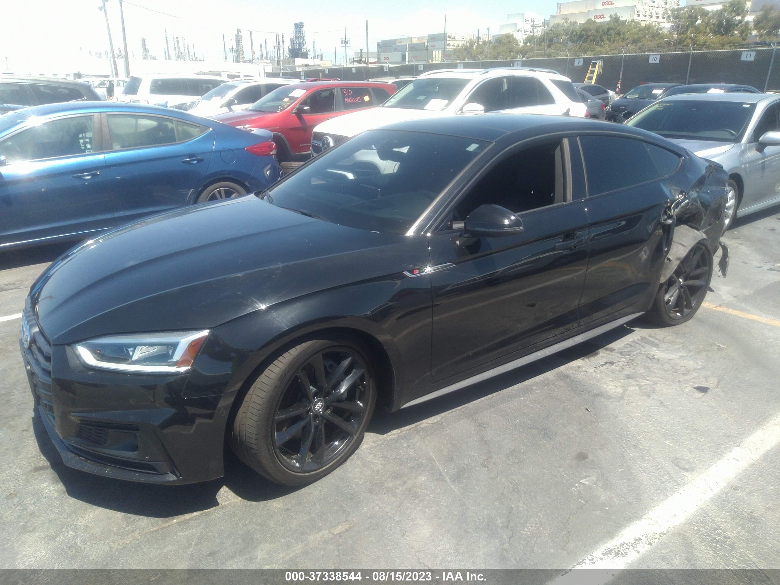 Photo 1 VIN: WAUFNCF51KA053347 - AUDI A5 