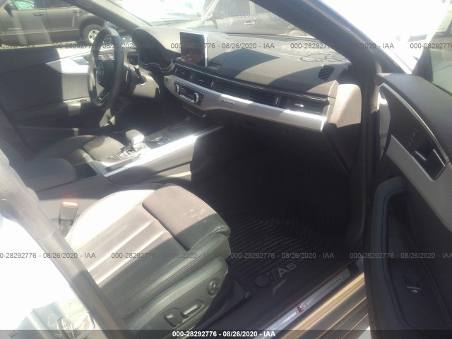 Photo 4 VIN: WAUFNCF55KA045798 - AUDI A5 