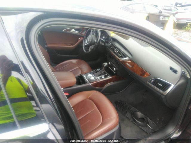 Photo 4 VIN: WAUG3AFCXJN002577 - AUDI A6 