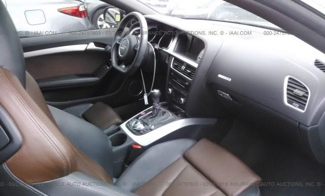 Photo 4 VIN: WAUG4AFRXGA037055 - AUDI S5 