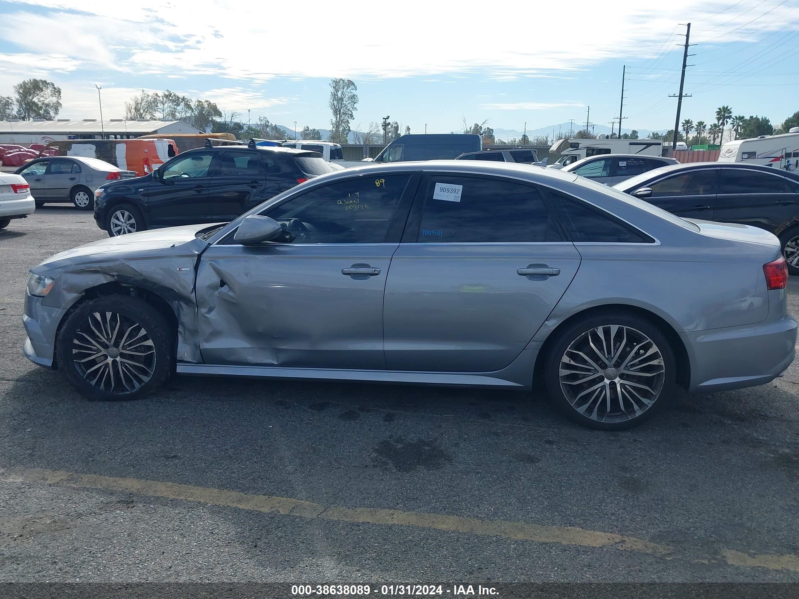 Photo 13 VIN: WAUG8AFC3HN003016 - AUDI A6 