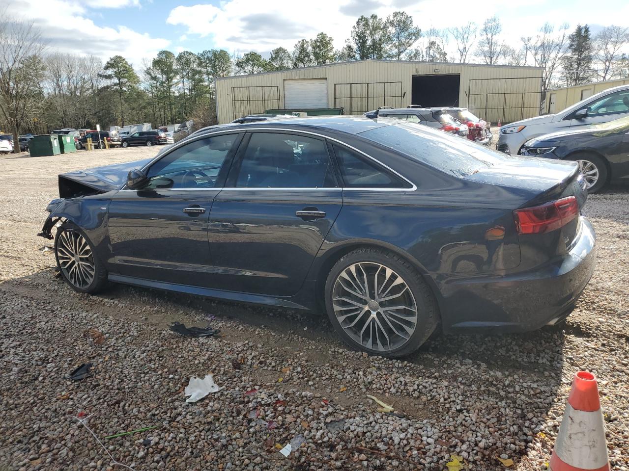 Photo 1 VIN: WAUG8AFC5JN014590 - AUDI A6 