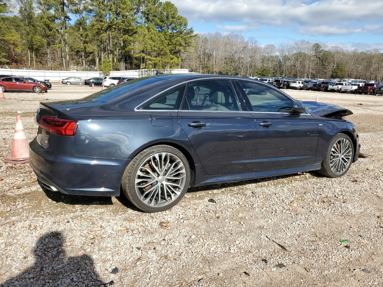 Photo 2 VIN: WAUG8AFC5JN014590 - AUDI A6 