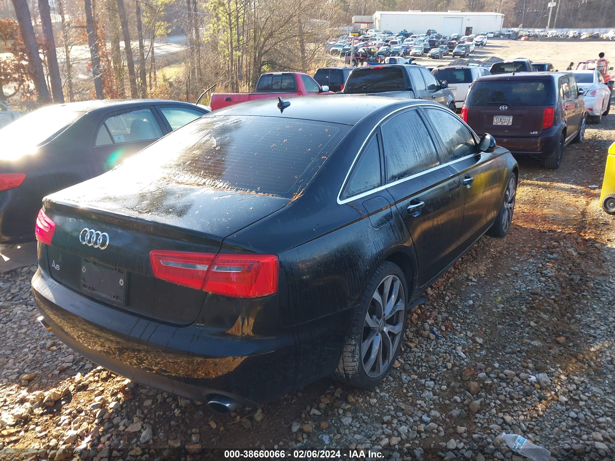 Photo 3 VIN: WAUGFAFC0DN062542 - AUDI A6 