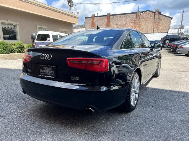 Photo 2 VIN: WAUGFAFC2DN008188 - AUDI A6 