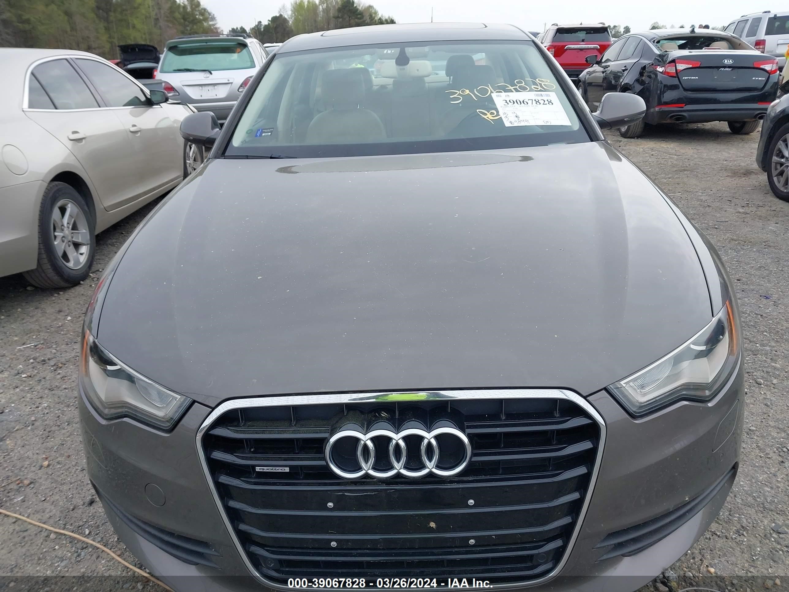 Photo 5 VIN: WAUGFAFC2FN019386 - AUDI A6 