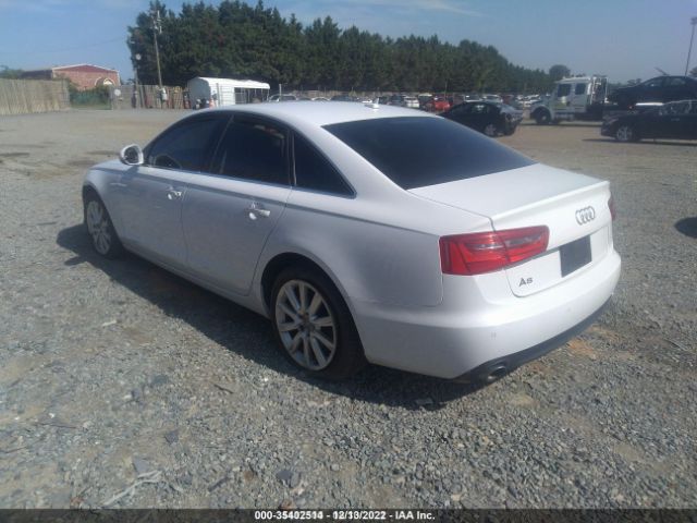 Photo 2 VIN: WAUGFAFC4DN025610 - AUDI A6 