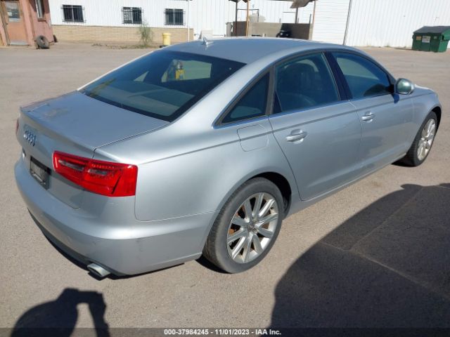 Photo 3 VIN: WAUGFAFC4DN055187 - AUDI A6 