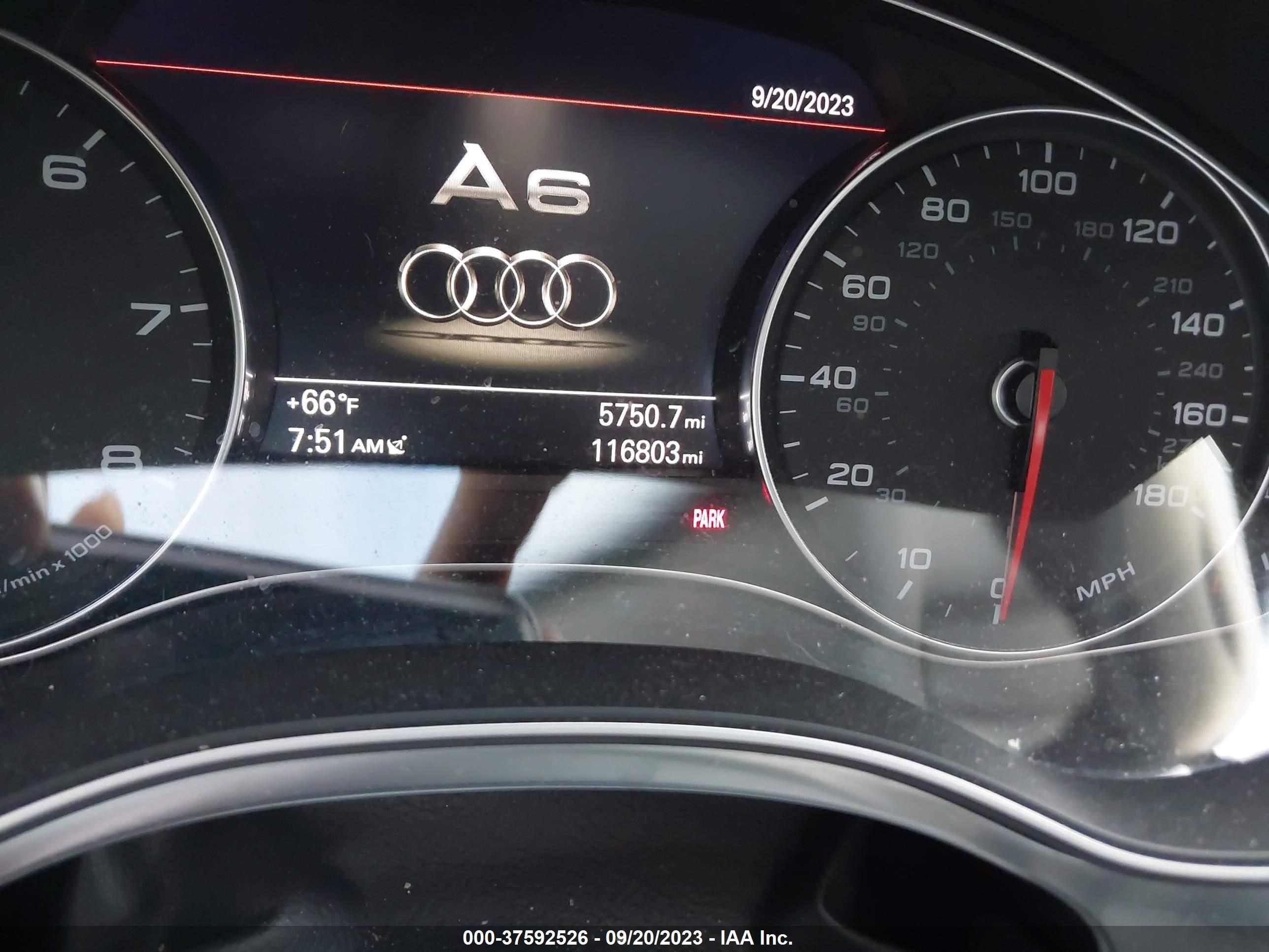 Photo 14 VIN: WAUGFAFC4DN081675 - AUDI A6 