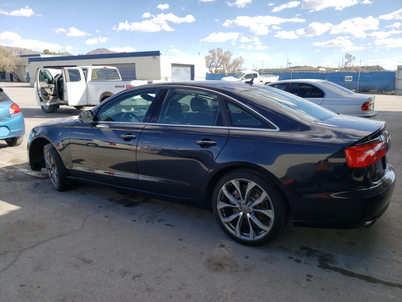 Photo 1 VIN: WAUGFAFC5FN029359 - AUDI A6 