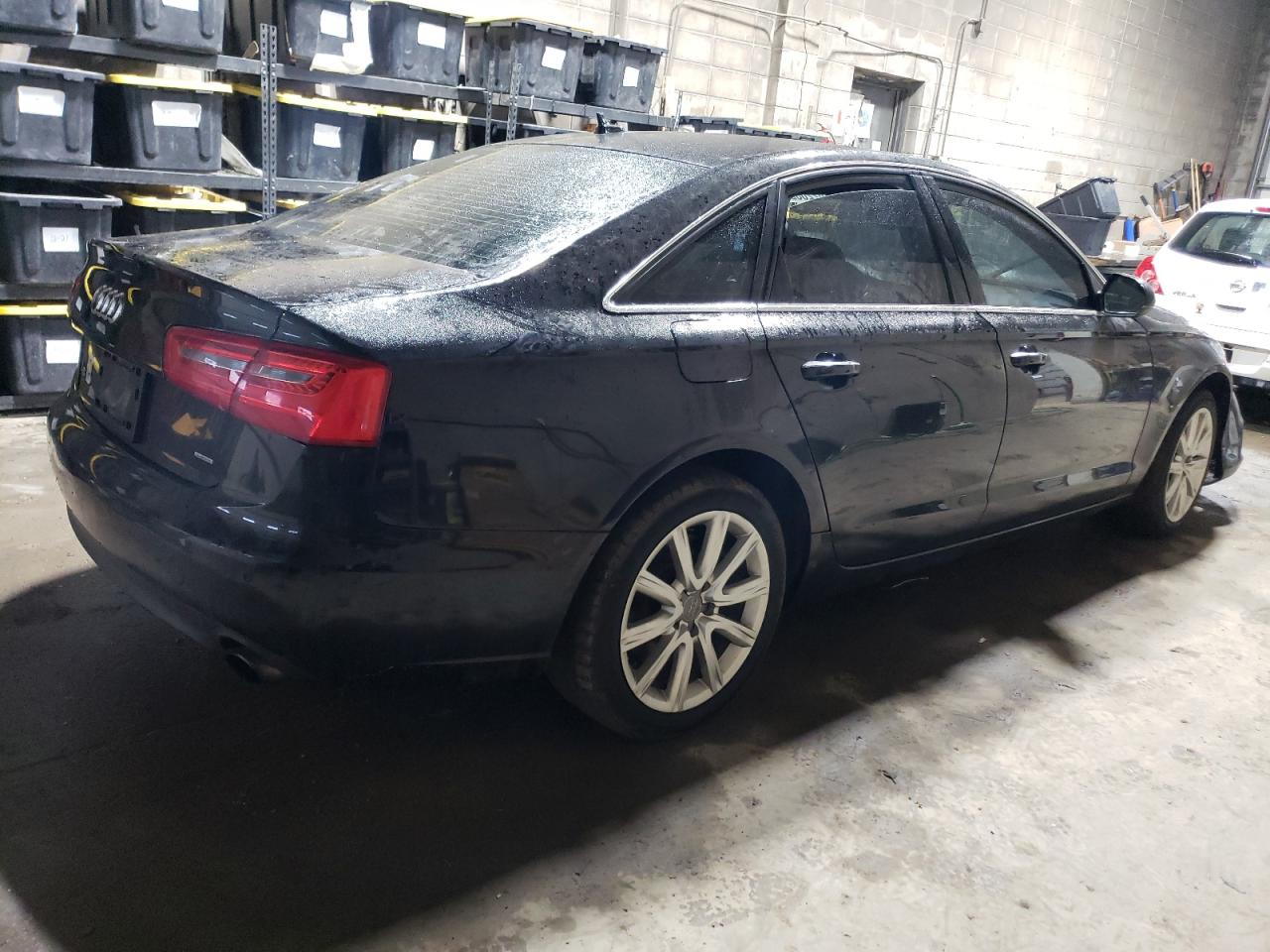 Photo 2 VIN: WAUGFAFC6FN005555 - AUDI A6 