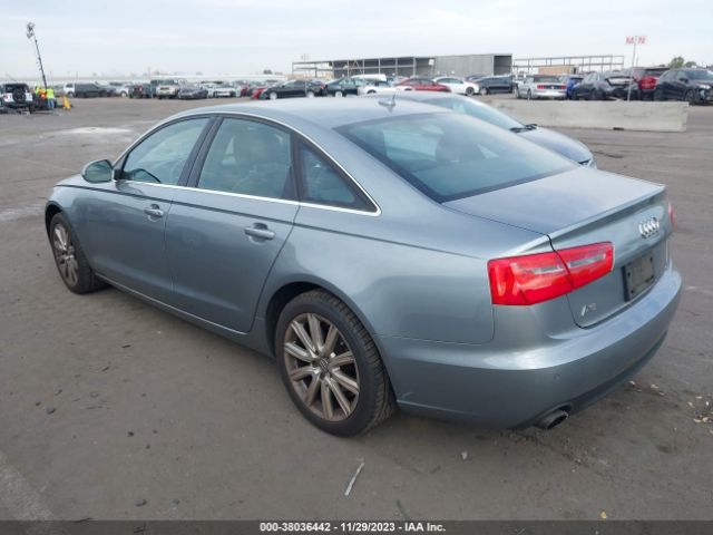 Photo 2 VIN: WAUGFAFC7DN027478 - AUDI A6 