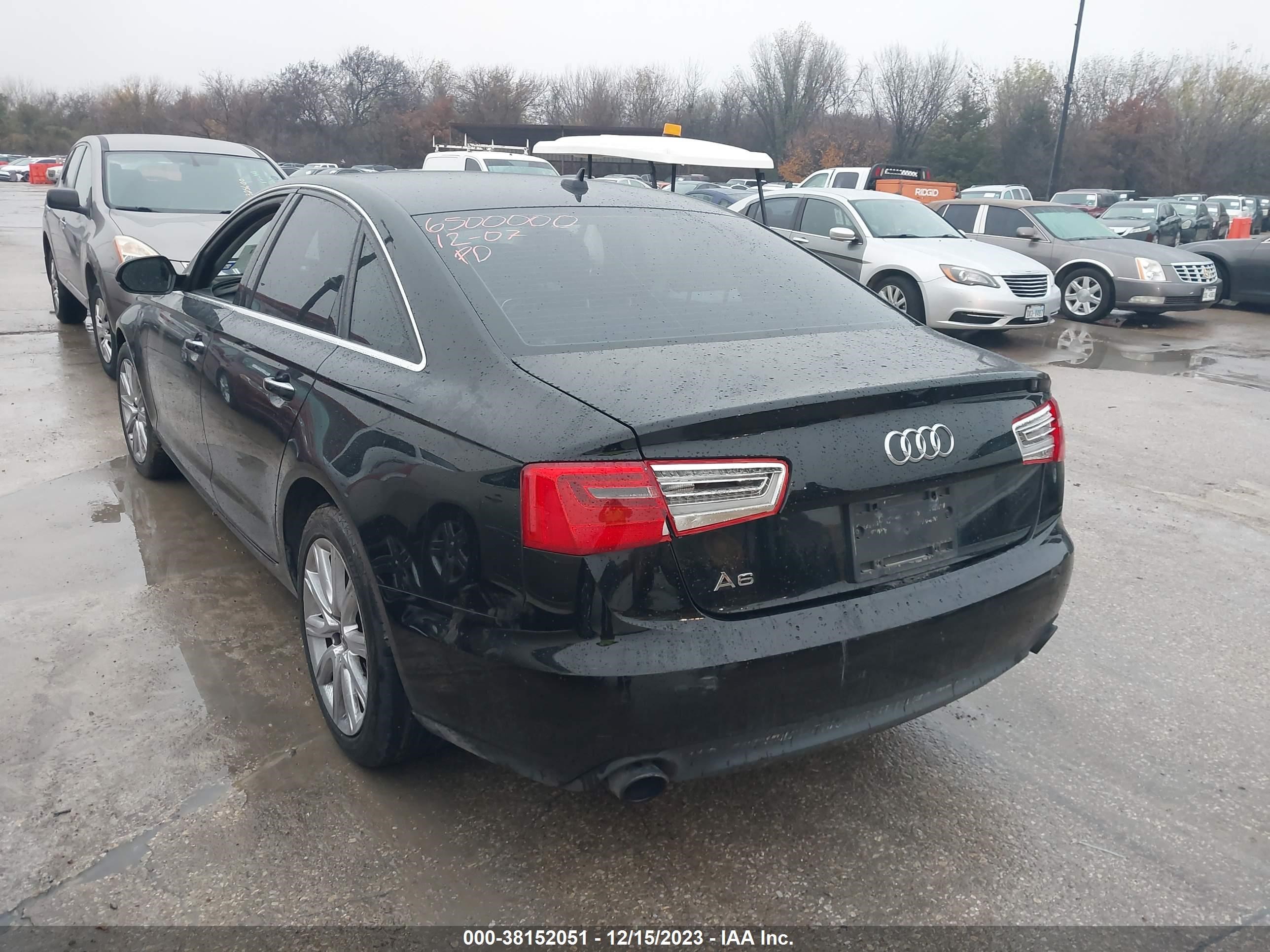 Photo 2 VIN: WAUGFAFC8DN074938 - AUDI A6 