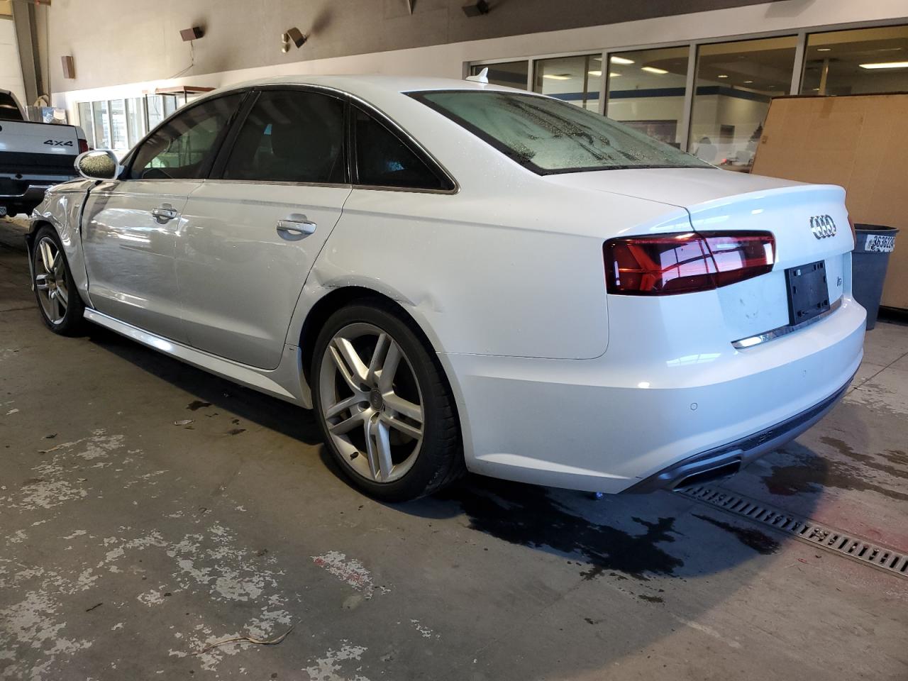 Photo 1 VIN: WAUGFAFC8GN181895 - AUDI A6 