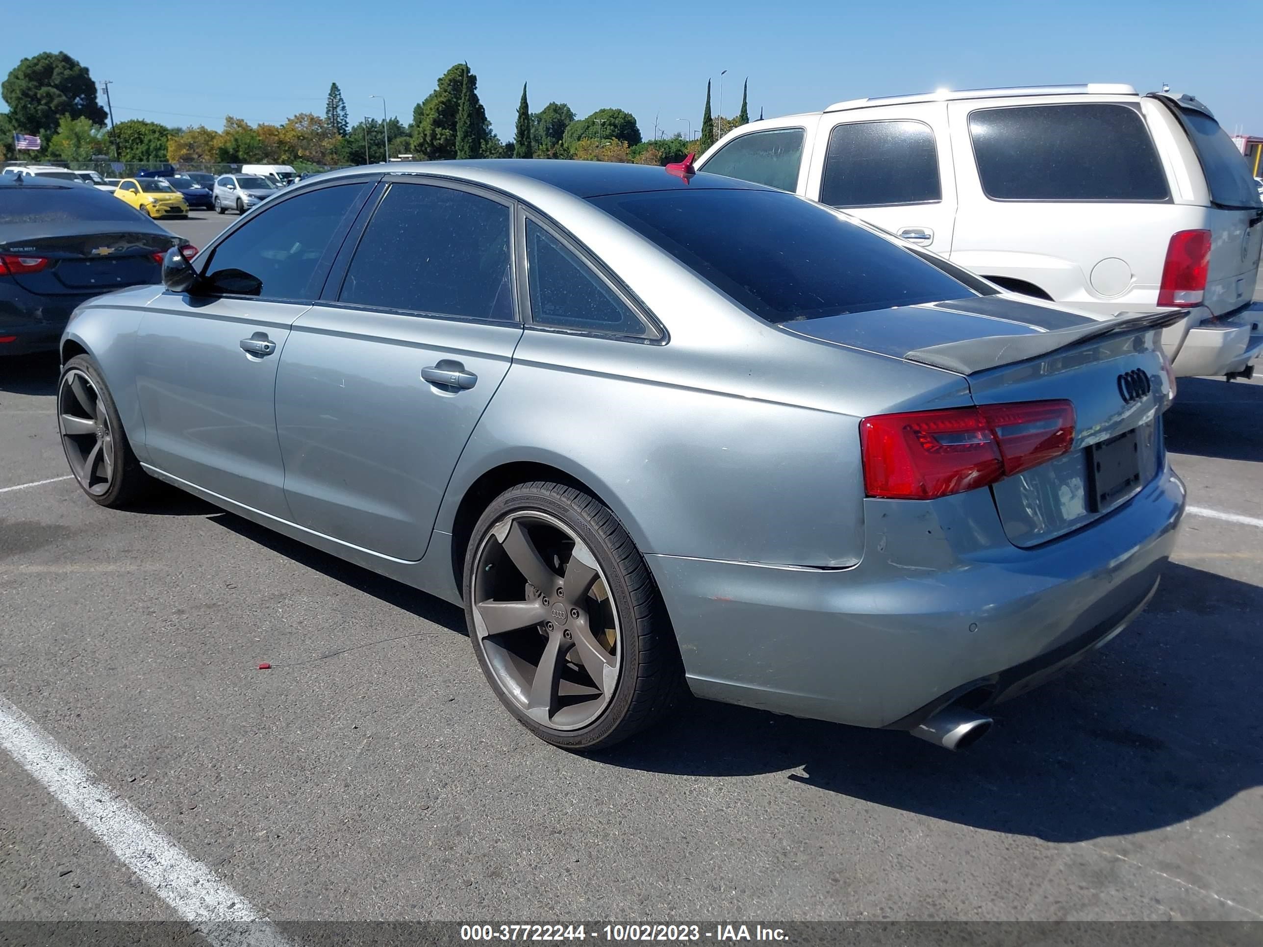 Photo 2 VIN: WAUGFAFC9DN020998 - AUDI A6 