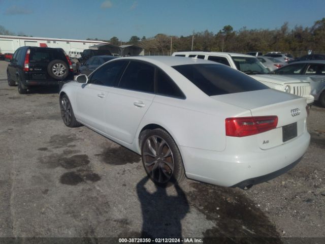 Photo 2 VIN: WAUGFAFC9DN129655 - AUDI A6 