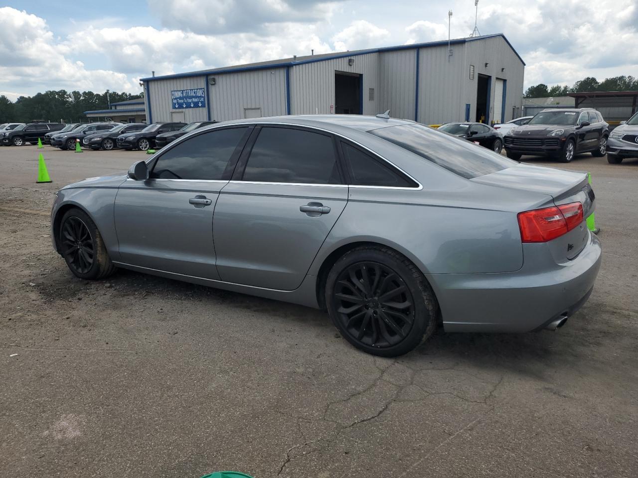 Photo 1 VIN: WAUGFAFC9DN155267 - AUDI A6 