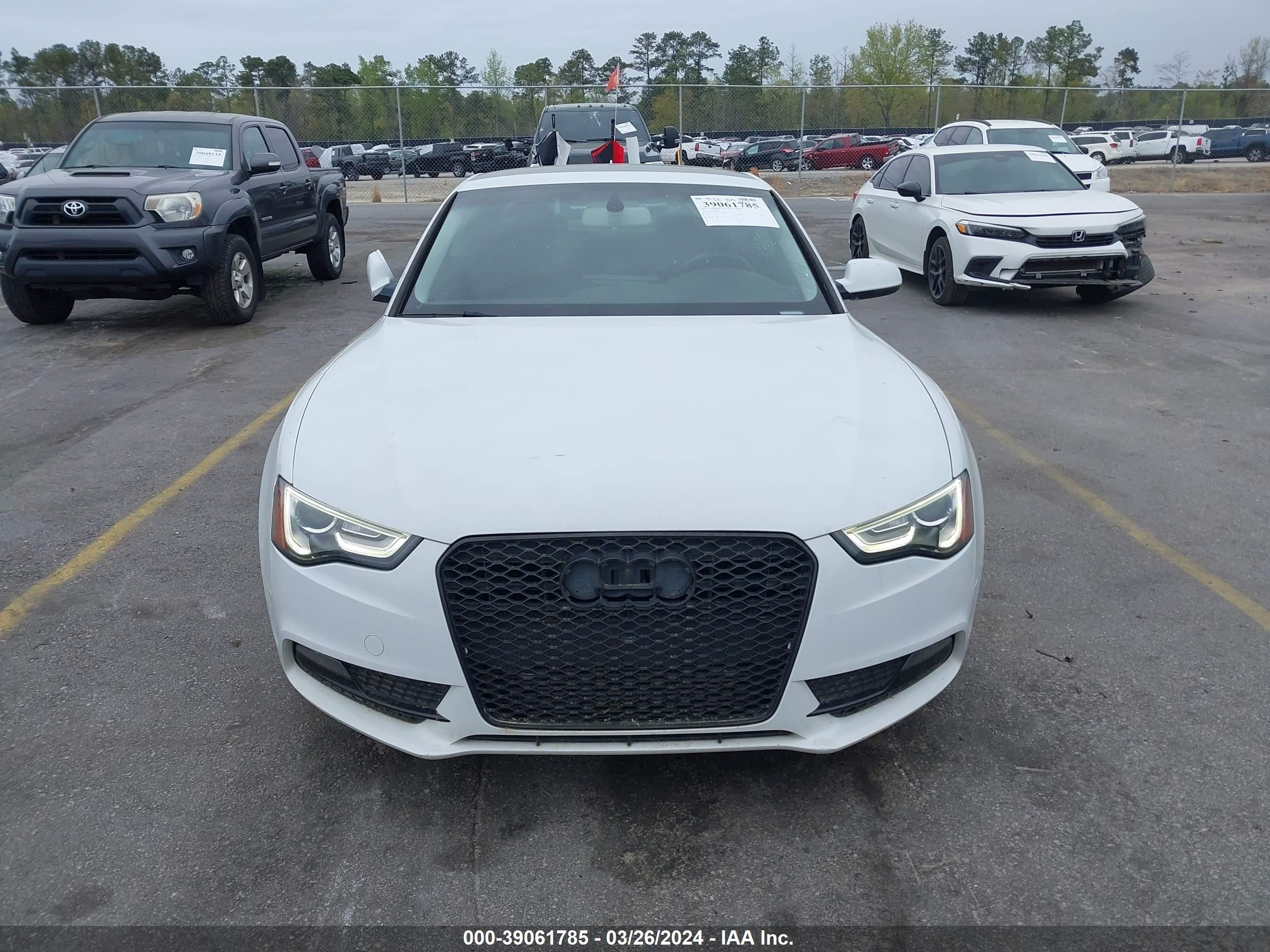 Photo 5 VIN: WAUGFAFR3FA013320 - AUDI A5 