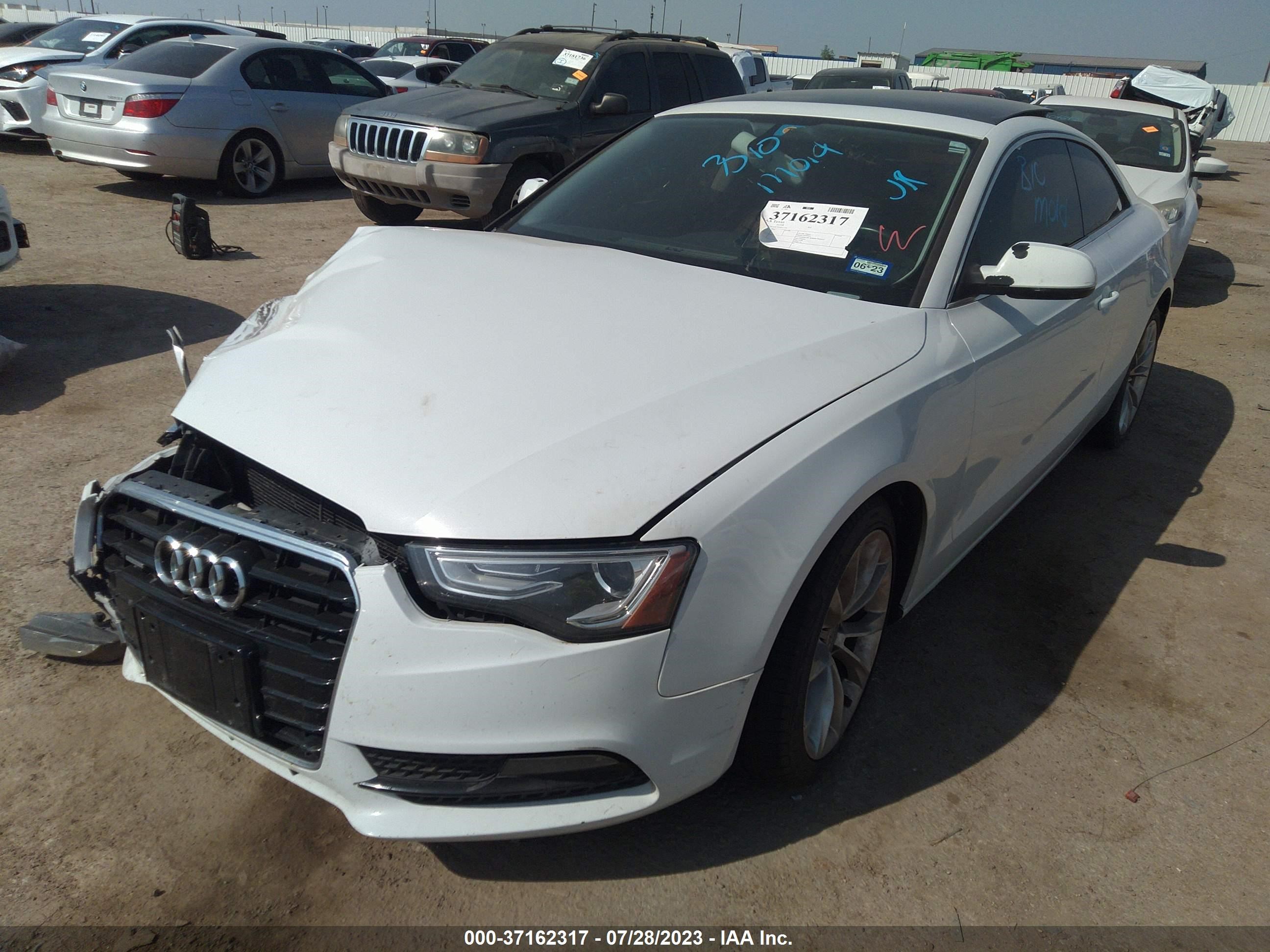 Photo 1 VIN: WAUGFAFR7DA011325 - AUDI A5 