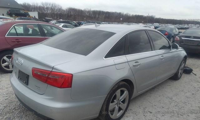 Photo 3 VIN: WAUGGAFC0CN033909 - AUDI A6 