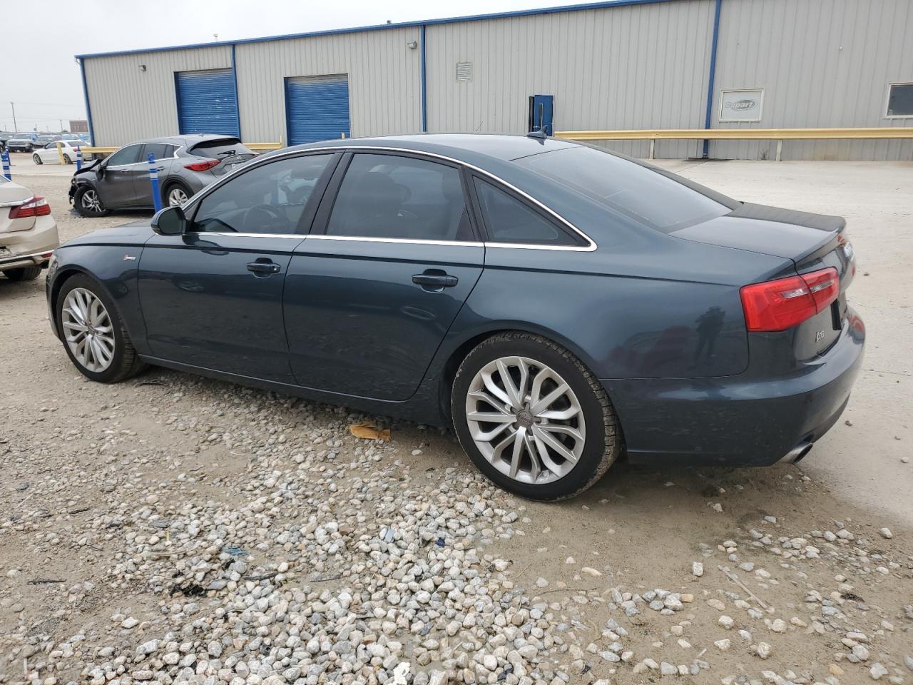 Photo 1 VIN: WAUGGAFC0CN101464 - AUDI A6 