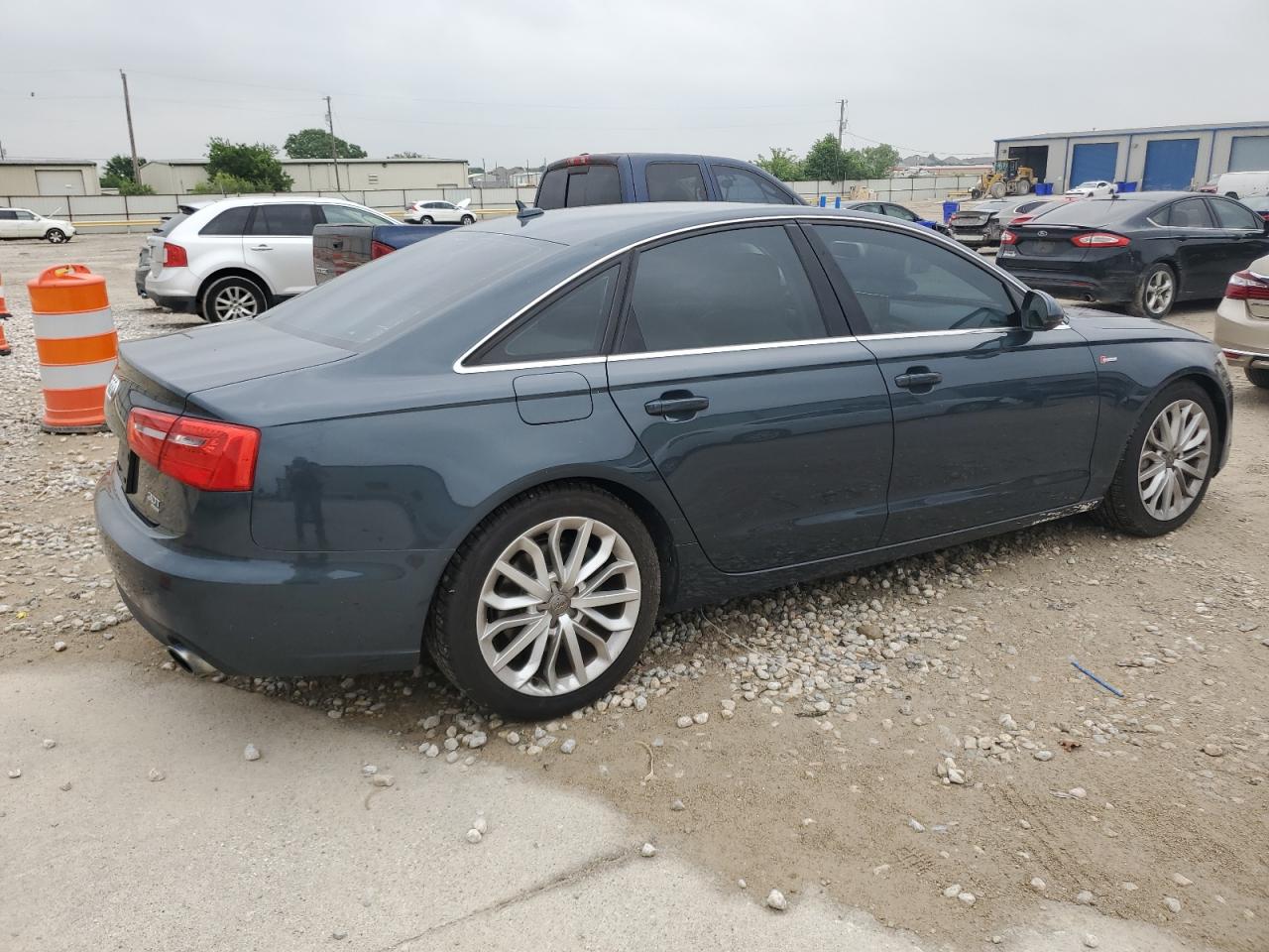 Photo 2 VIN: WAUGGAFC0CN101464 - AUDI A6 