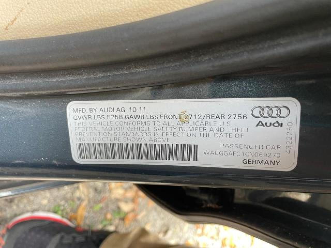 Photo 9 VIN: WAUGGAFC1CN069270 - AUDI A6 